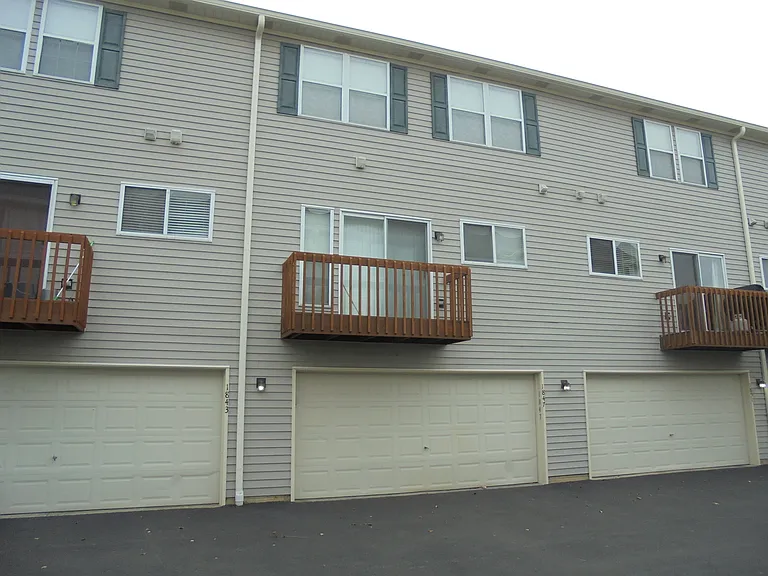 1847 Grandview Pl — Photo 3