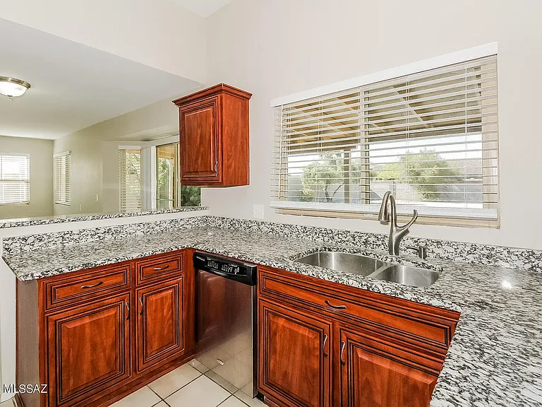 Kitchen Counter