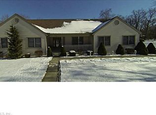 989 Old Turnpike Rd, Plantsville, CT 06479