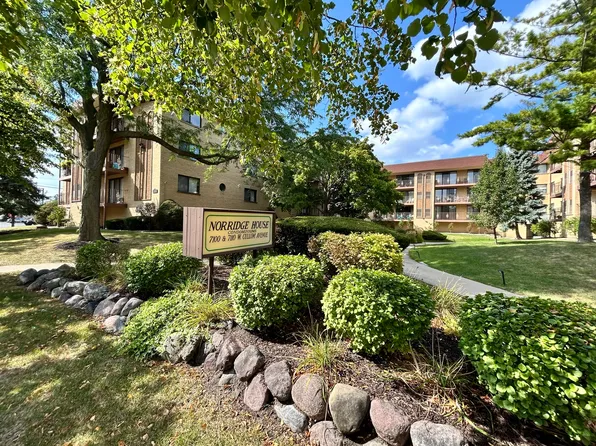 7110 W Cullom Ave Unit 111, Norridge, IL 60706