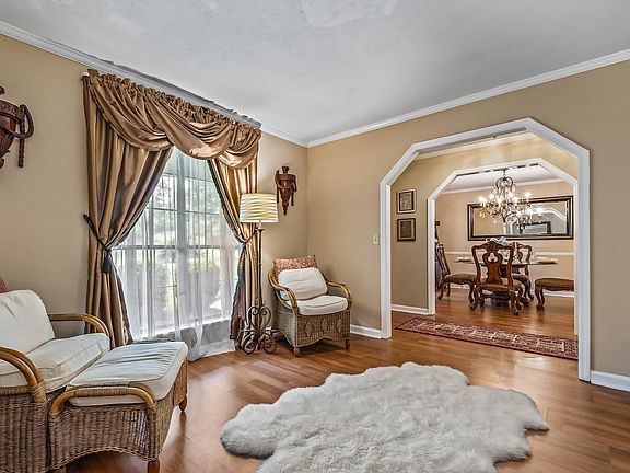 5th image of 6718 Visalia Pl