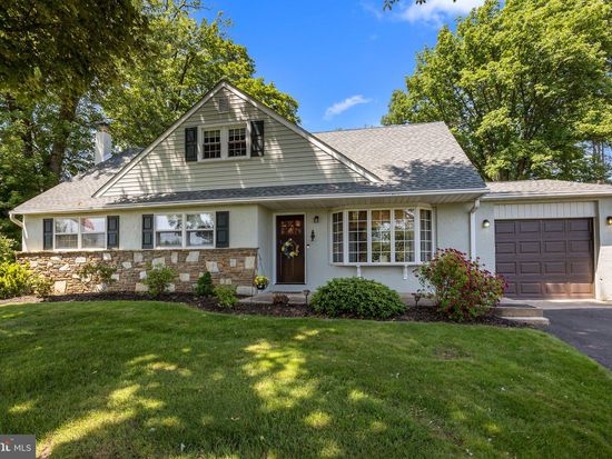 17 Sunset Dr, Richboro, PA 18954