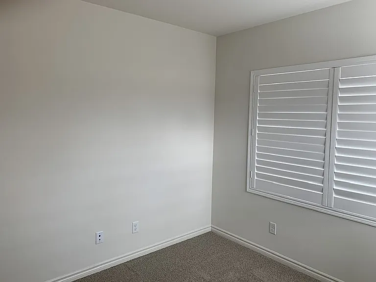 11456 Artesia Blvd — Photo 12