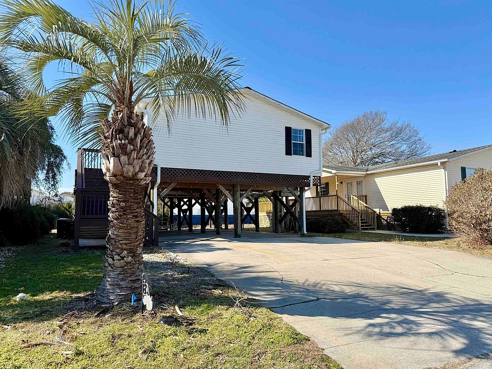 1st image of 211 Dixon Dr.