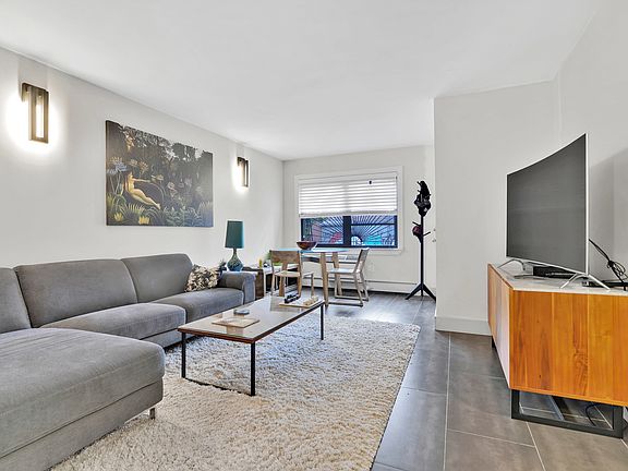 2nd image of 142 Suydam St Floor 1