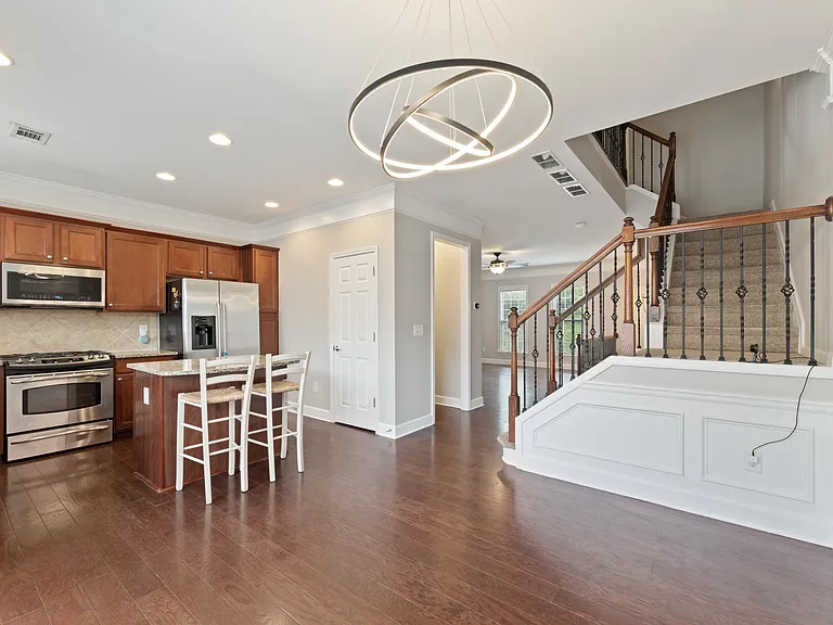 2451 Natoma Ct SE — Photo 9
