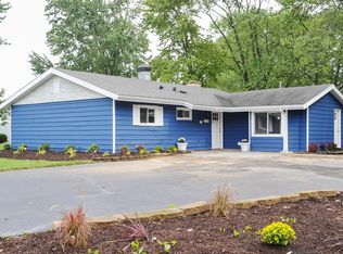 16701 Robinhood Dr, Orland Park, IL 60462