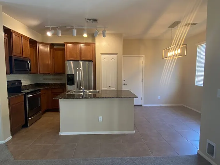 4297 E Carla Vista Dr — Photo 7