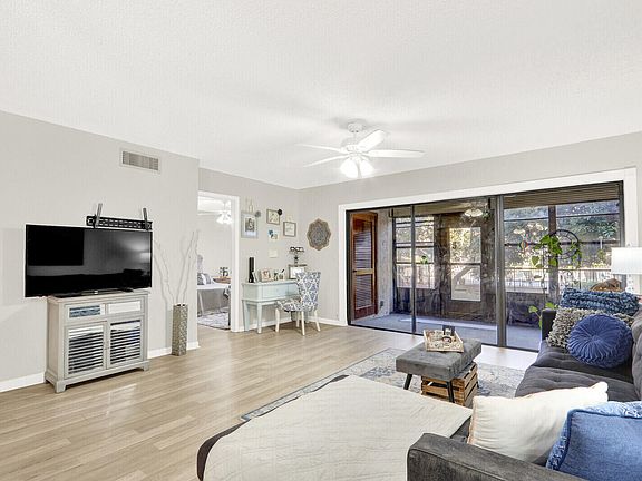 4th image of 1811 SW Palm City Road #A301