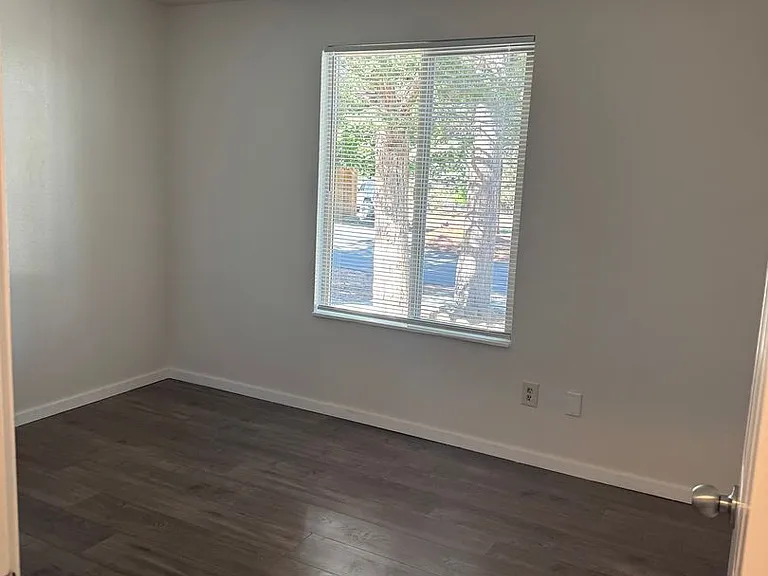 1700 NE Wells Acres Rd #48 — Photo 3