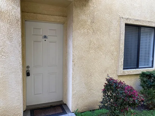 3424 Vintage Dr APT 141, Modesto, CA 95356
