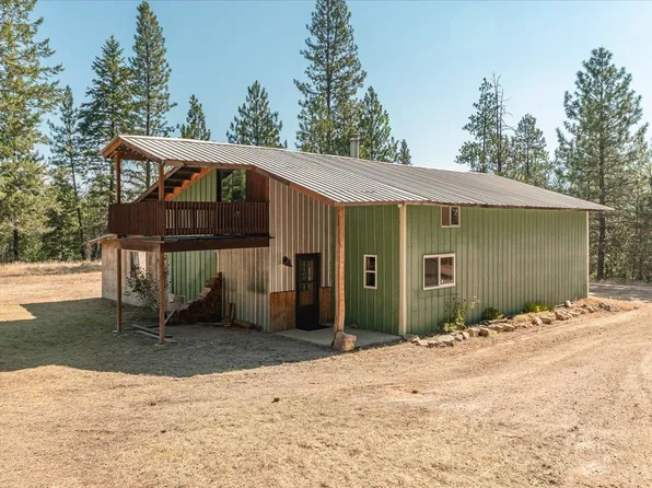 4227 Lyon And Moss Rd, Loon Lake, WA 99148