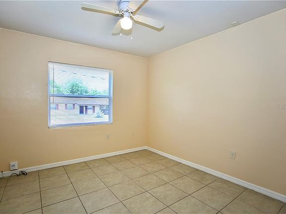 4th image of 1723 N Powers Dr
