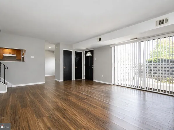 1518 Manley Rd APT B26, West Chester, PA 19382
