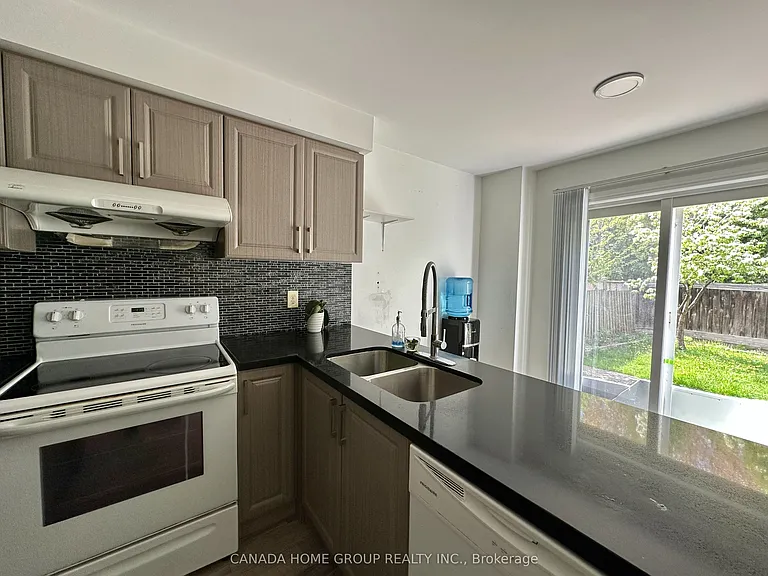 303 Riel Dr — Photo 7