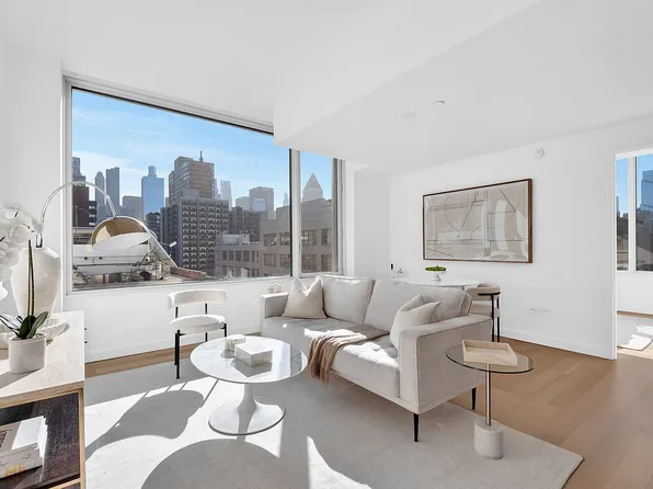 611 W 56th St #7A, New York, NY 10019