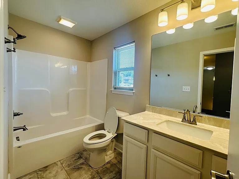 6311 Lantern Ridge Ln — Photo 28