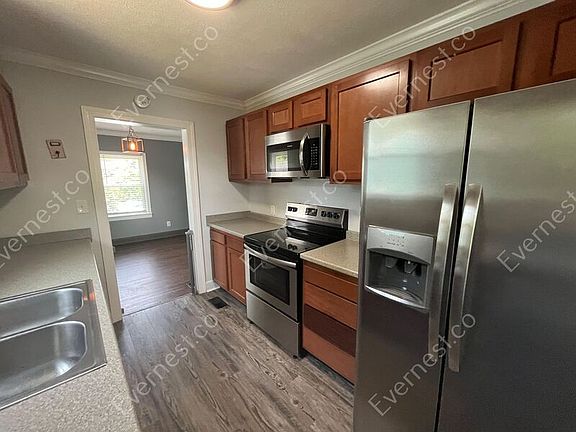 4th image of 3118 Rockmeade Dr