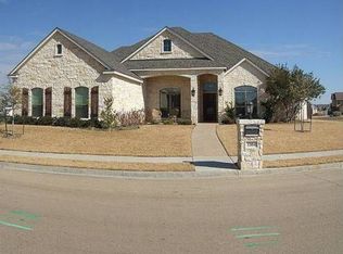 1104 Wessex Dr, Woodway, TX 76712