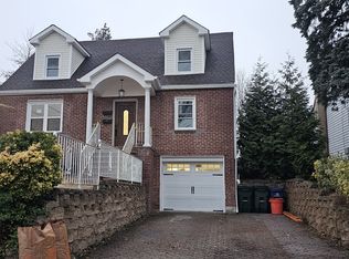 409 Esplanade #2, Maywood, NJ 07607