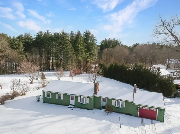 568 Groton St, Dunstable, MA 01827