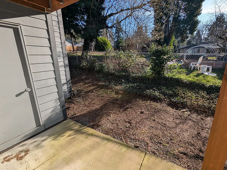 Silverwood Apartments — Photo 105
