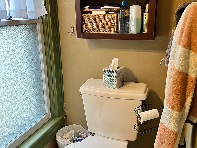 454 S 1st St #2 — Photo 8