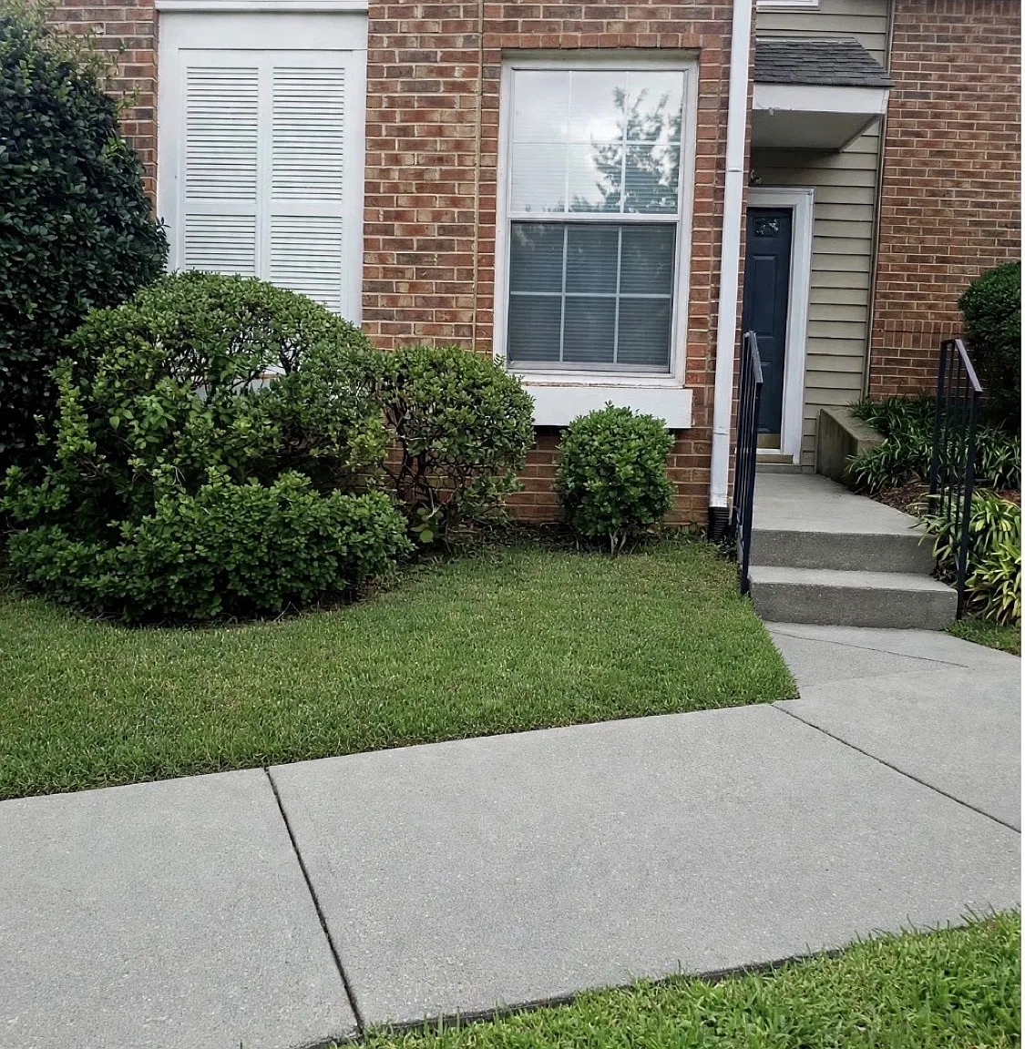 2 bed, 1177 sqft, $1,895 — Photo 2