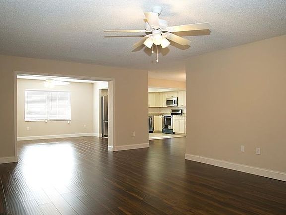 3rd image of 2291 Briar Creek Way