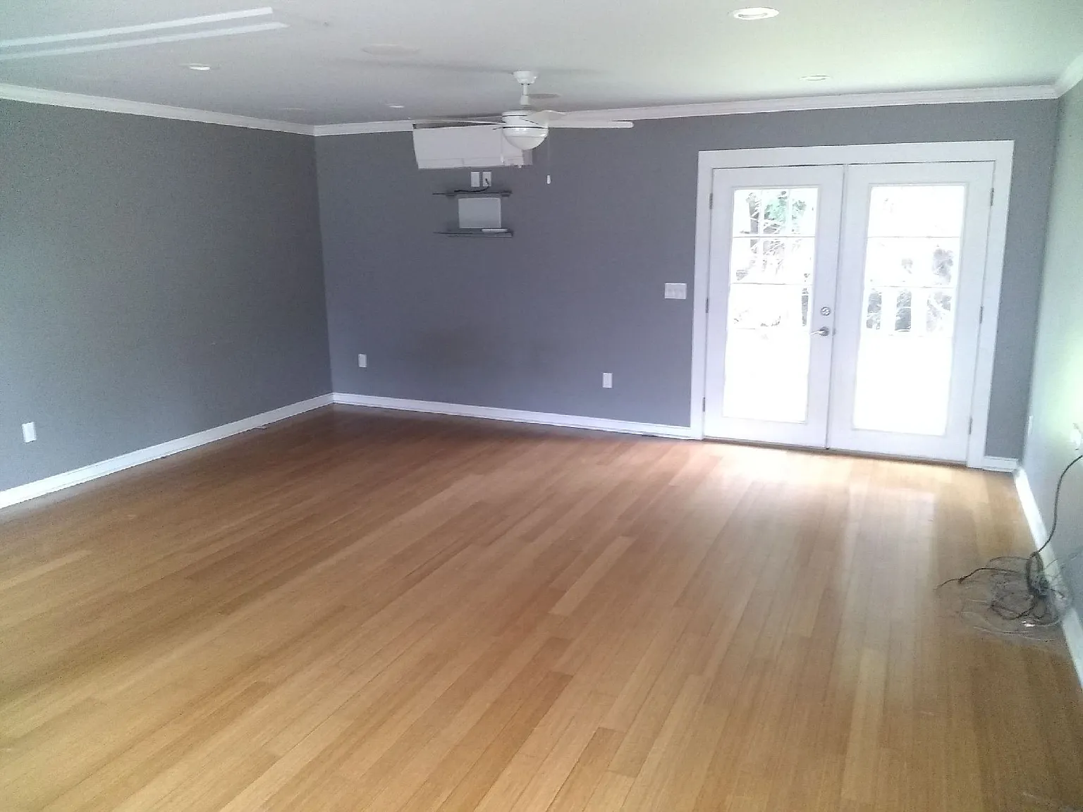 456 River Drive - 1 — Photo 4