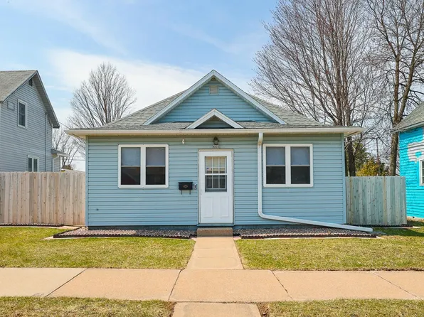 602 East St, Merrill, WI 54452
