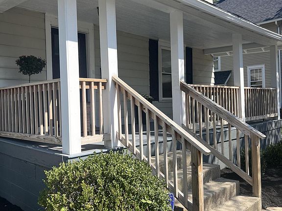 3rd image of 1132 Richie Ave