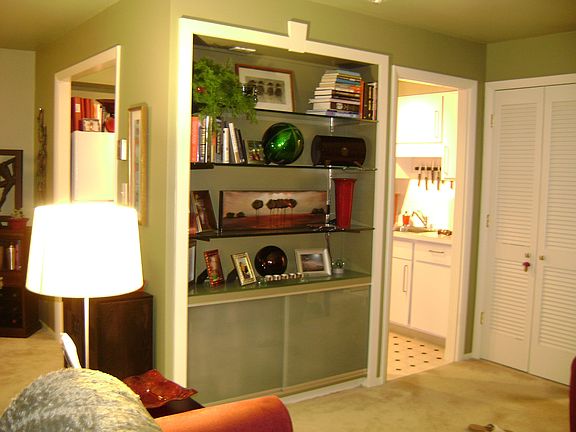 Living Room - Built-in Bookcase