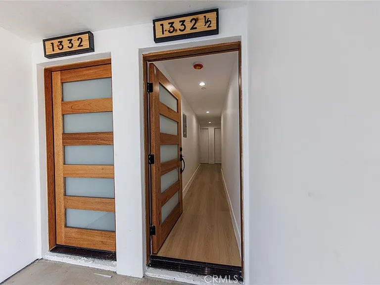 1332 S Longwood Ave #3 — Photo 6