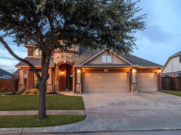 708 Catalpa Rd, Saginaw, TX 76131