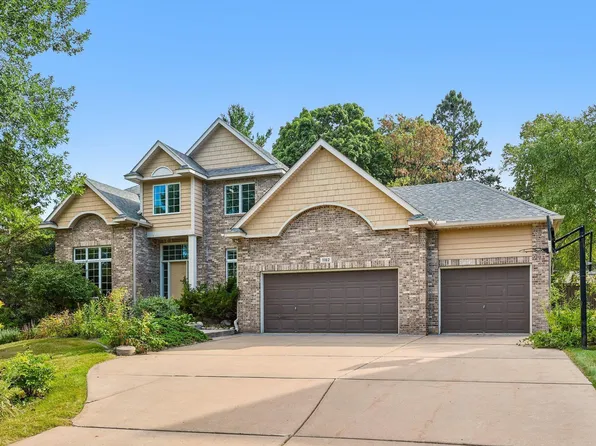 1182 97th Ln NW, Coon Rapids, MN 55433