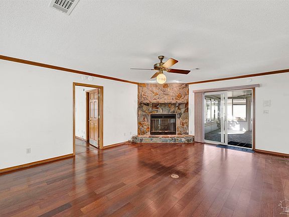 4th image of 7800 Homestead Cir
