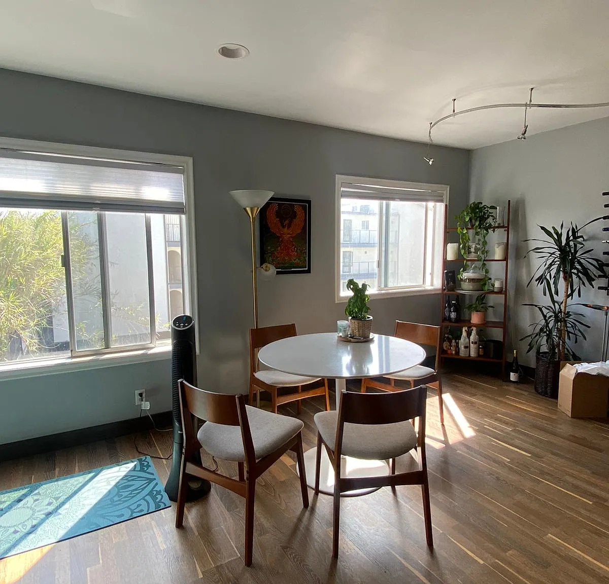1 bed, 864 sqft, $3,200 — Photo 1
