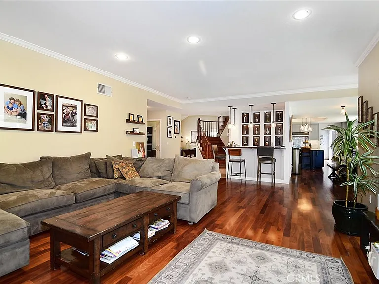 23900 Stagg St — Photo 7