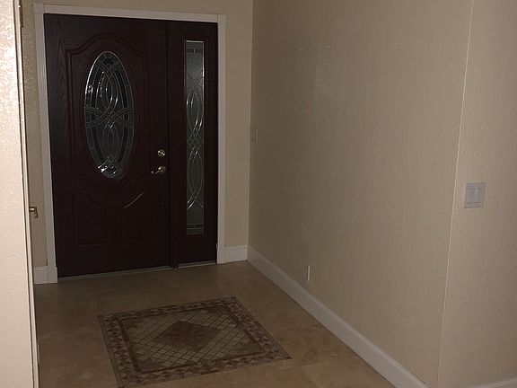 2nd image of 4204 Heath Cir S
