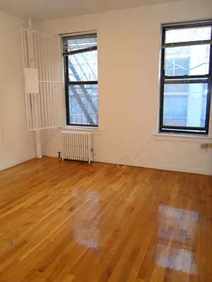 Rented by CitySites Real Estate Group | media 23