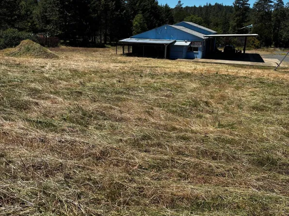 209 Macnew Ln #4409, Grants Pass, OR 97527