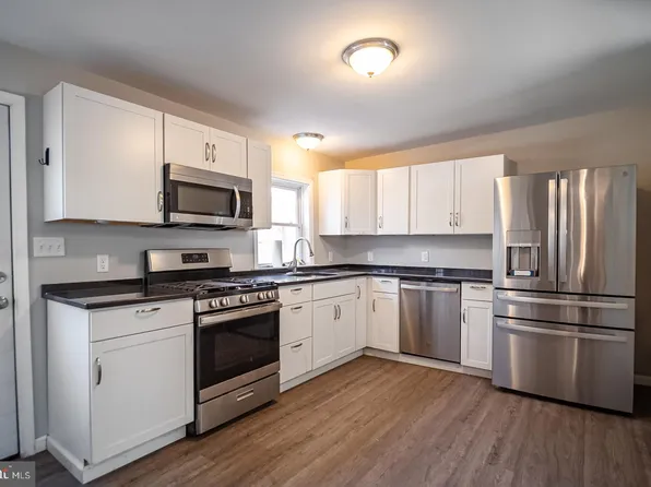 1411 Claire Dr, Birdsboro, PA 19508