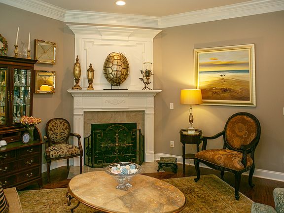 Living Room/ Office