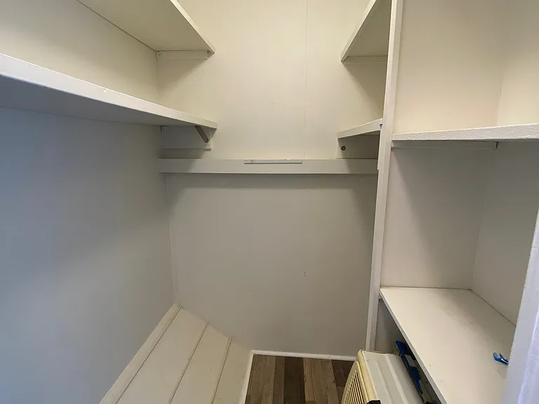 1514 W Wilson Ave #3R — Photo 22