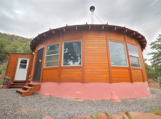 214 Wildflower Ln, Rowe, NM 87562