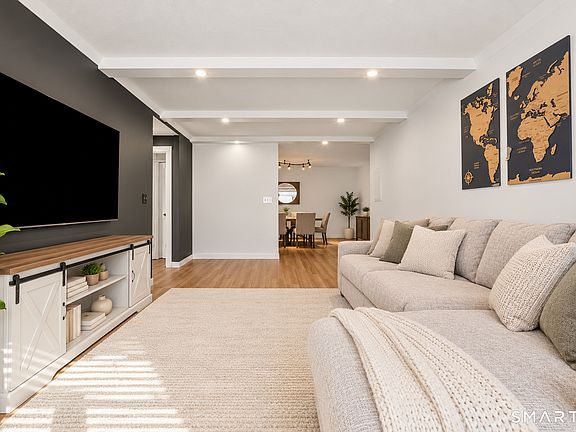 3rd image of 65 Glenbrook Road #1E
