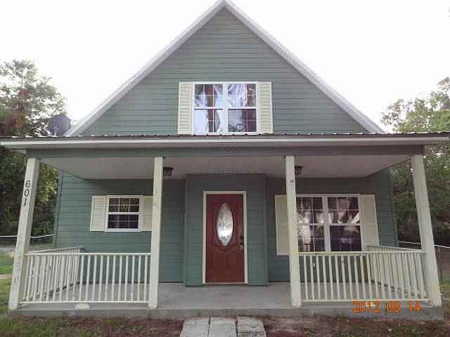 1st image of 601 NW 8th St #0