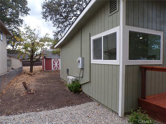 3rd image of 4915 Golf Ave
