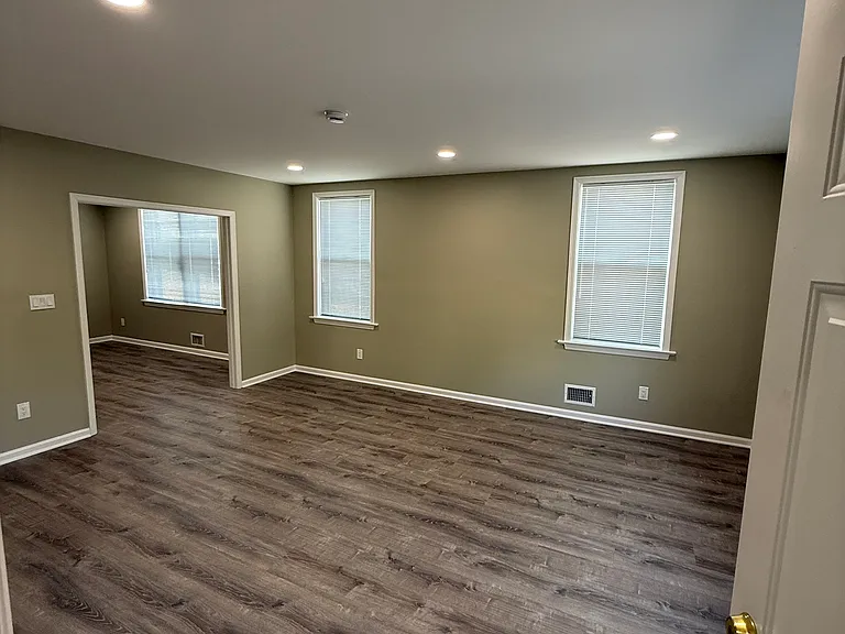 246-246A Main Ave #1 — Photo 3
